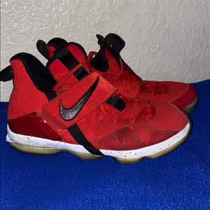 COPY - Lebron Basketball Shoes